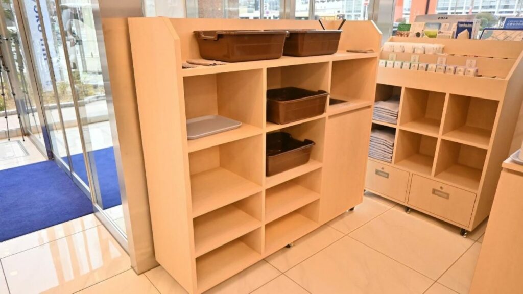 食器返却台｜朝食後の動線をスムーズに、快適に利用できる返却スペース