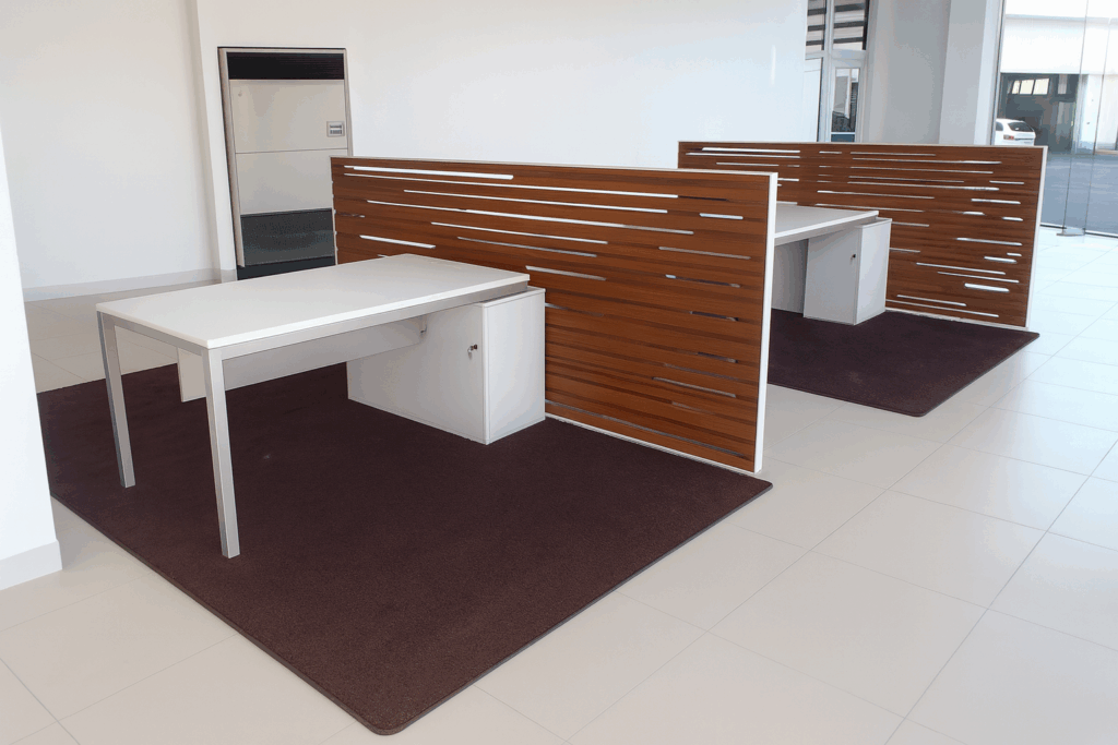 カーディーラー向けオフィス什器(特注 × 量産対応)