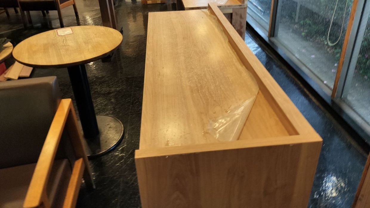 イートインカウンター